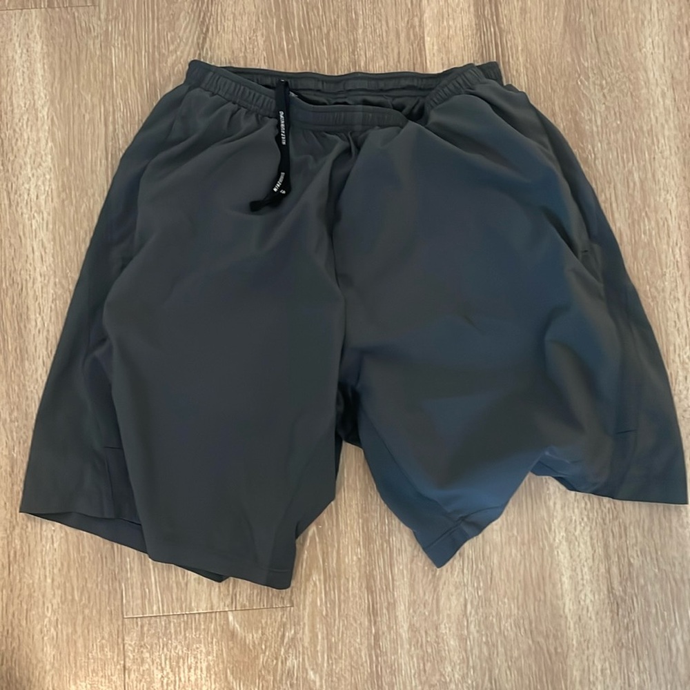 Nike 9" Running Shorts Men M gray Brief Liner Stretch 695443 DRI-FIT Woven